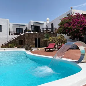 Casa Camelio Apartment
